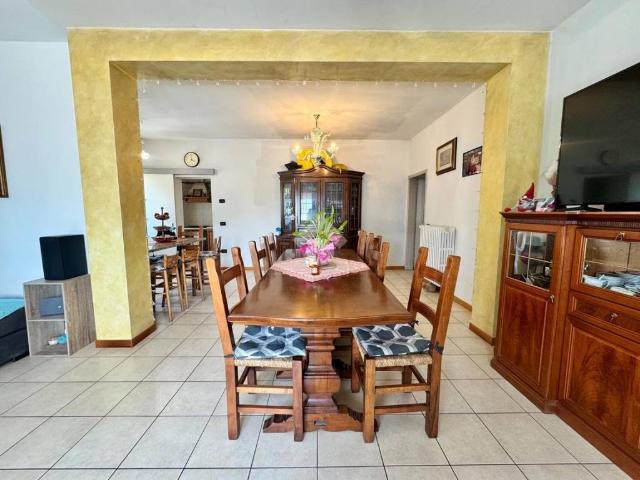 Villa in vendita a Volpago del Montello TV