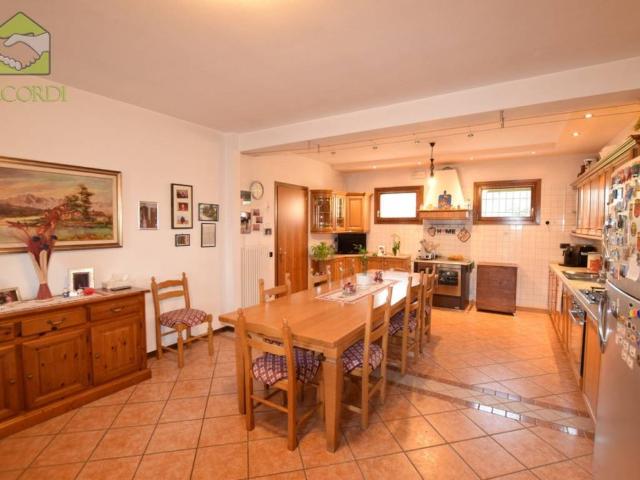 Villa in vendita a Volpago del Montello TV