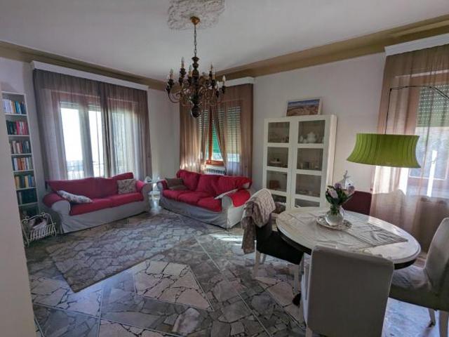Villa in vendita a Vada Rosignano Marittimo 300 mq Rif: 1103406