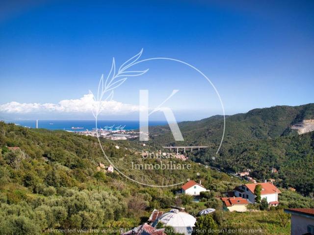 Villa in vendita a Vado Ligure SV