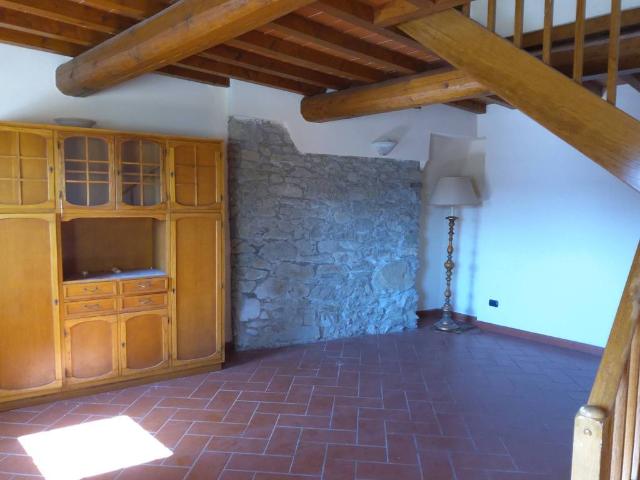 Villa in vendita a Vaiano PO