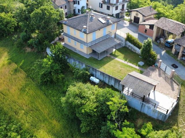 Villa in vendita a Val di Nizza PV