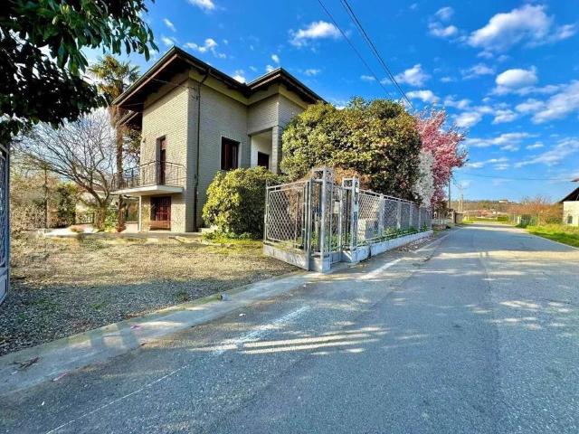 Villa in vendita a Valdengo BI
