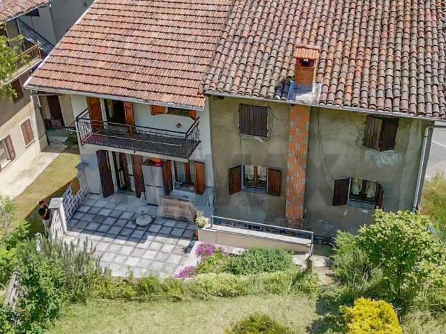 Villa in vendita a Valdilana BI