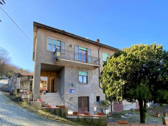 Villa in vendita a Valentano VT