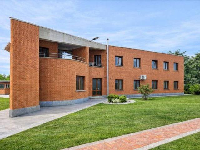 Villa in vendita a Valenza