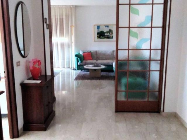 Villa in vendita a Vallecrosia IM