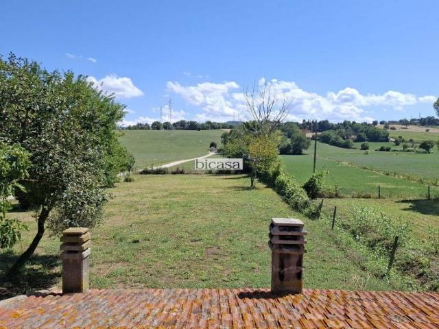 Villa in vendita a Vallefoglia PU
