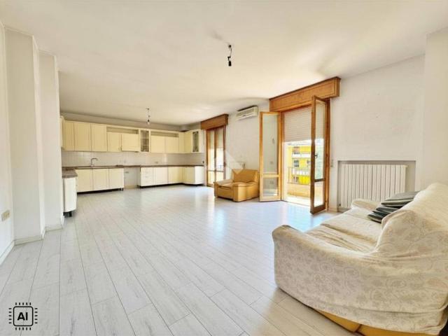 Villa in vendita a Vallefoglia PU