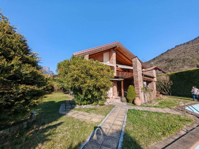 Villa in vendita a Vallelaghi TN