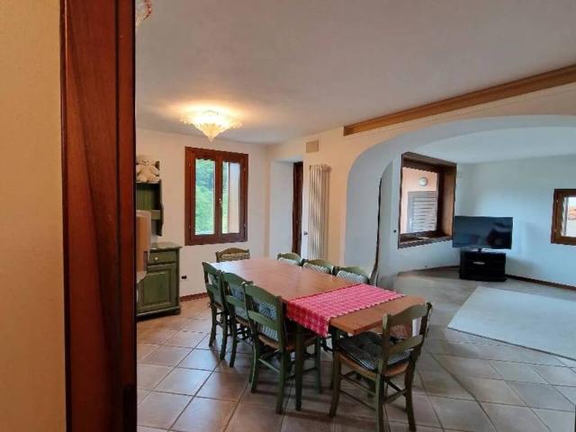 Villa in vendita a Valli del Pasubio VI