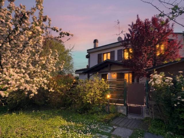Villa in vendita a Valsamoggia BO