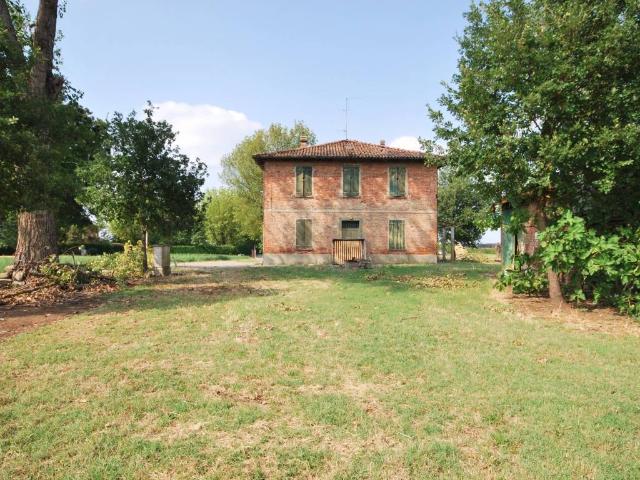 Villa in vendita a Valsamoggia BO