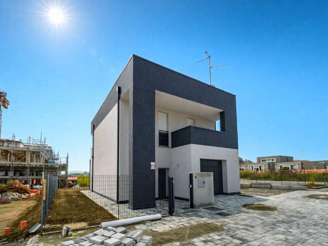 Villa in vendita a Valsamoggia BO