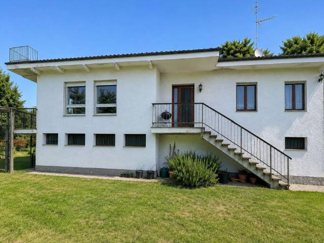 Villa in vendita a Valperga TO