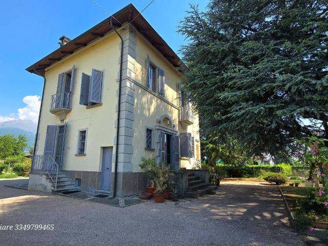 Villa in vendita a Valperga TO