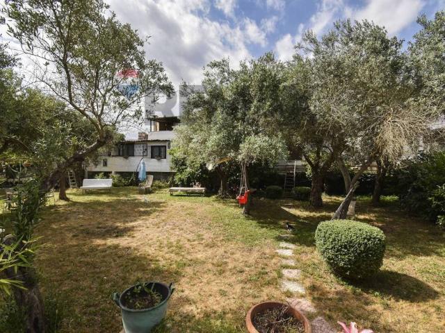 Villa in vendita a Valverde CT