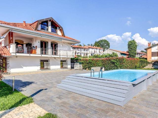 Villa in vendita a Varallo Pombia NO