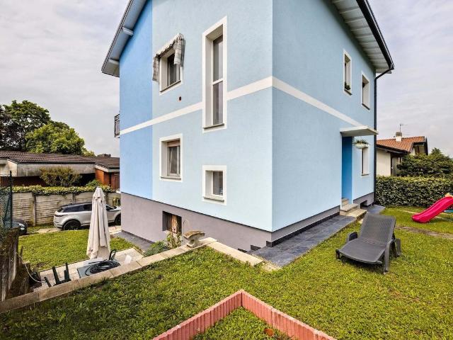 Villa in vendita a Varese