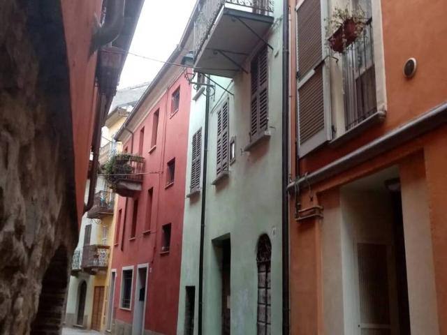 Villa in vendita a Varzi PV