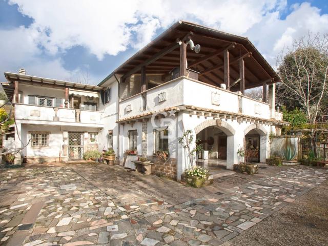 Villa in vendita a Vetralla