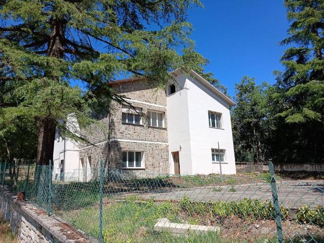 Villa in vendita a Vezzano sul Crostolo RE
