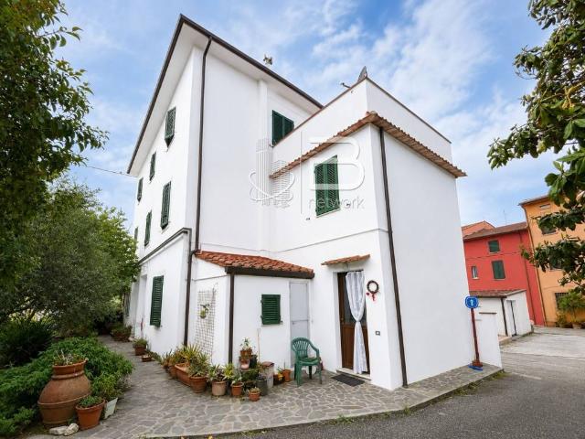 Villa in vendita a Vecchiano PI