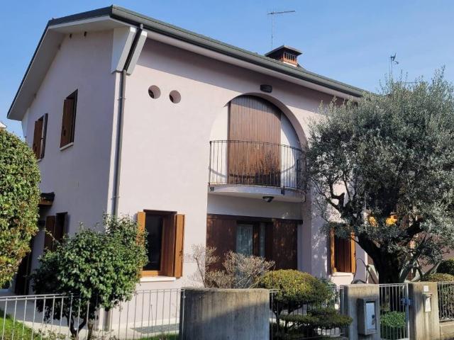 Villa in vendita a Vedelago TV