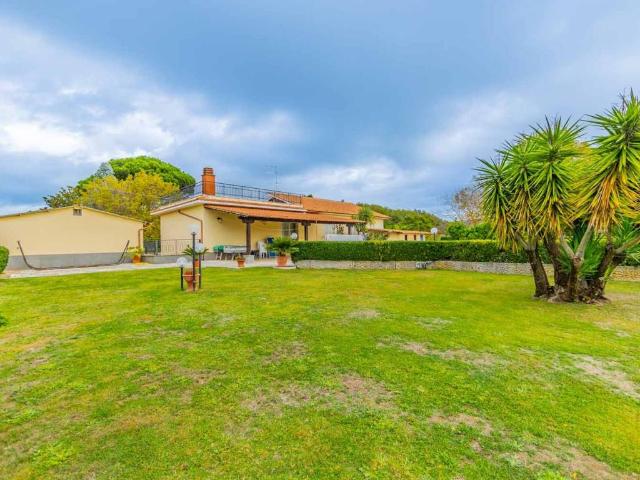 Villa in vendita a Velletri RM