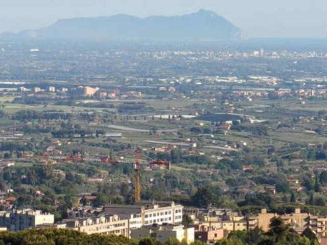 Villa in vendita a Velletri RM