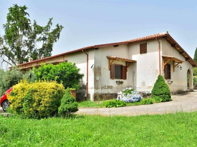Villa in vendita a Velletri RM