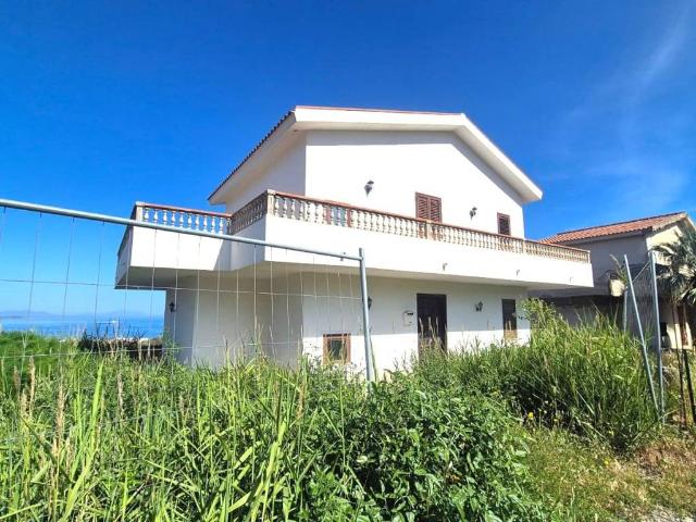 Villa in vendita a Venetico ME