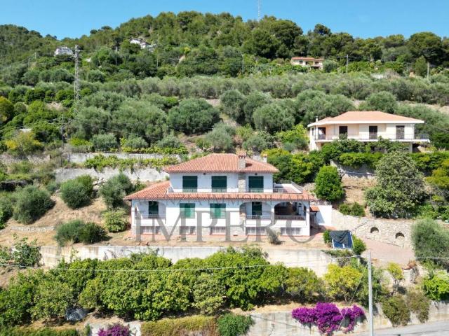 Villa in vendita a Ventimiglia IM