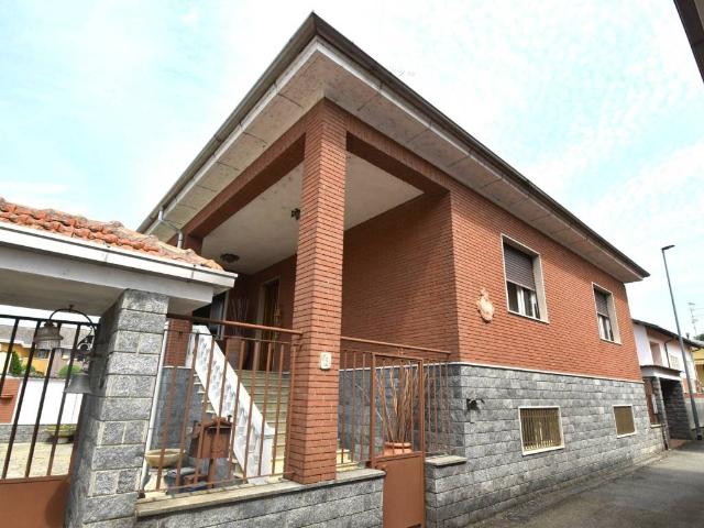 Villa in vendita a Vercelli VC