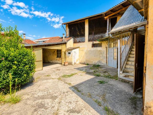 Villa in vendita a Vercelli VC
