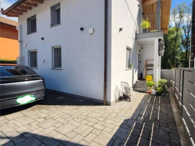 Villa in vendita a Verbania VB