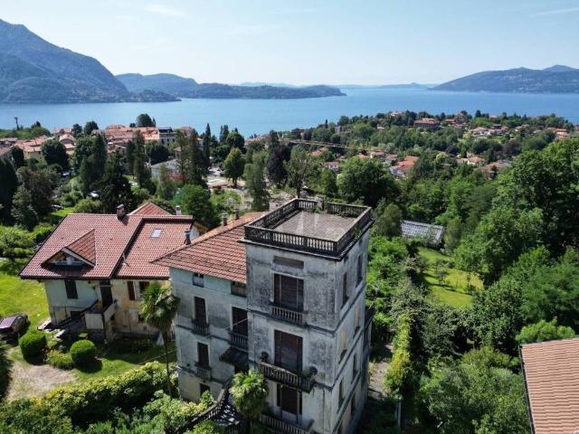 Villa in vendita a Verbania VB