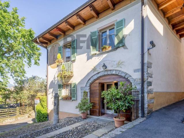 Villa in vendita a Verbania VB