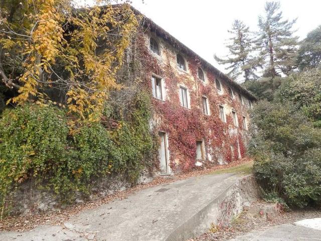 Villa in vendita a Verbania VB