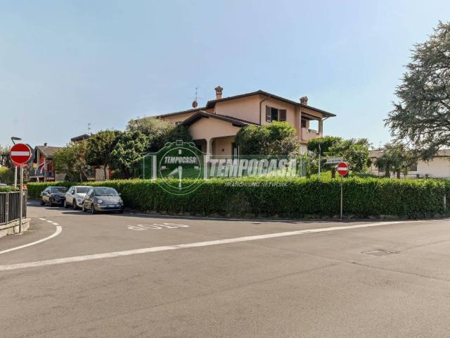 Villa in vendita a Verdellino BG