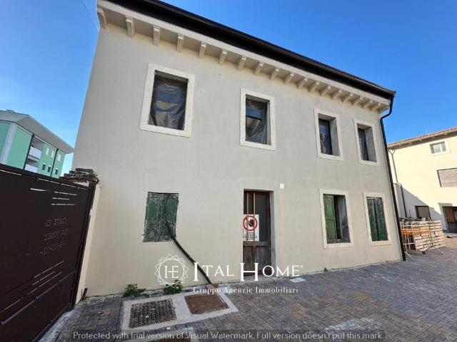 Villa in vendita a Verona VR