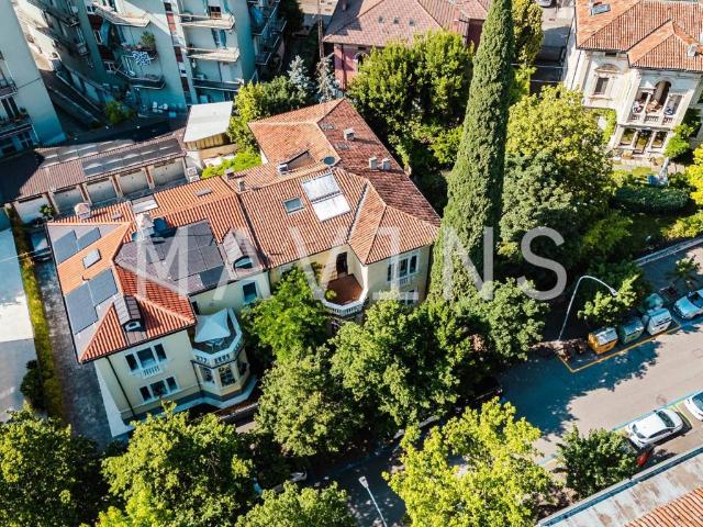 Villa in vendita a Verona VR