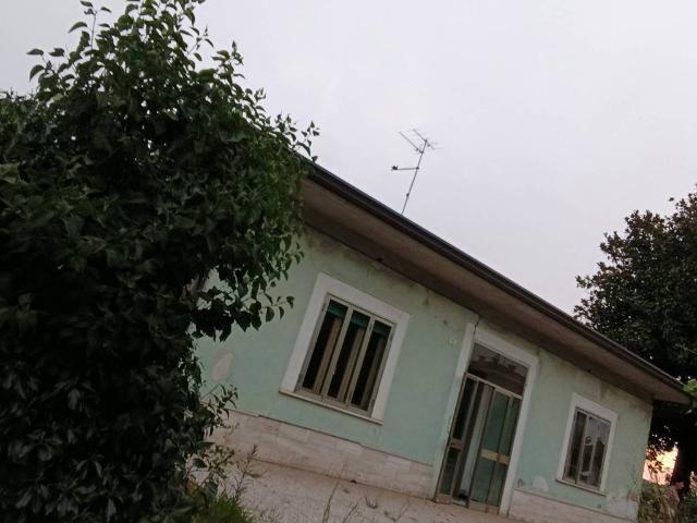 Villa in vendita a Verona VR