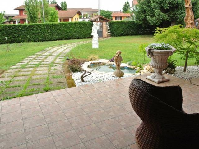 Villa in vendita a Veronella VR