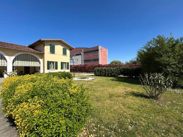 Villa in vendita a Verolanuova BS
