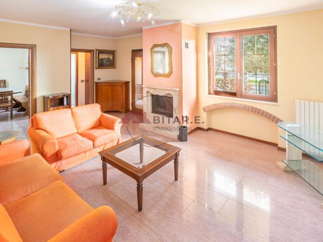 VILLA in VENDITA a VEROLAVECCHIA di 4 vani