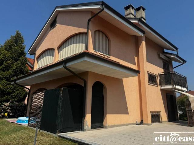 Villa in vendita a Verolengo TO