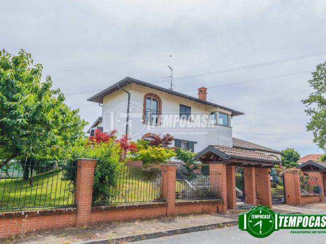 Villa in vendita a Vermezzo con Zelo MI