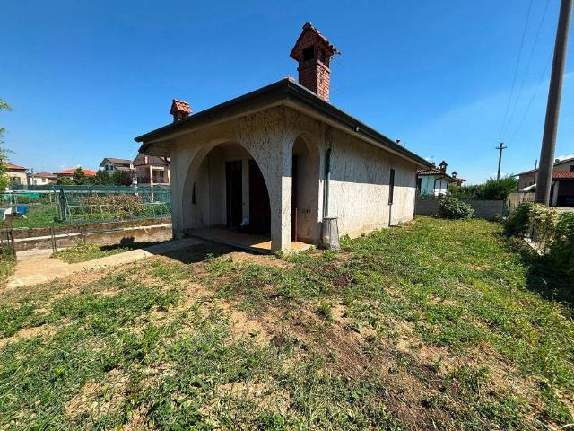 Villa in vendita a Vertemate con Minoprio CO