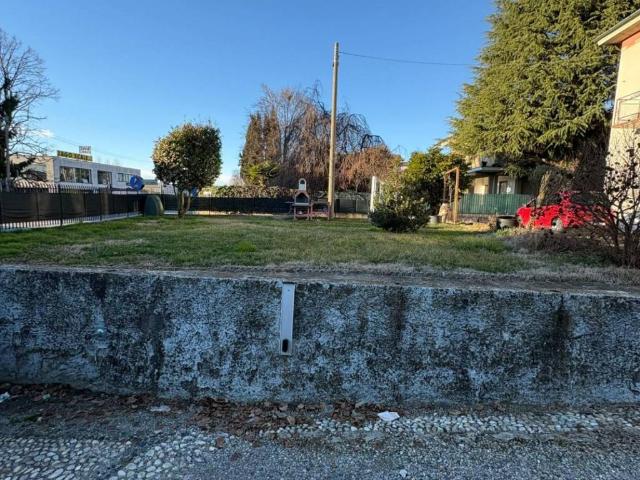 Villa in vendita a Vertemate con Minoprio CO